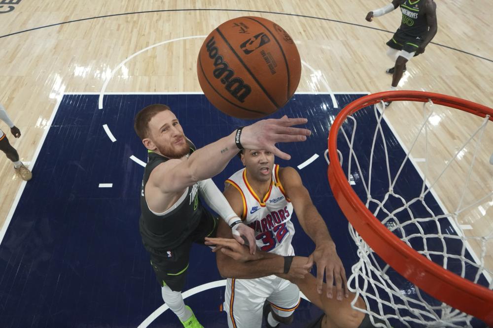 显得有些紧 显得有些紧