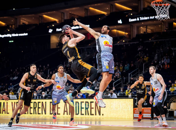 球迷视角与 球迷视角与